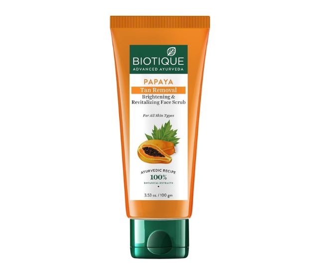 Biotique Papaya Tan Removal Brightening & Revitalizing Face Scrub