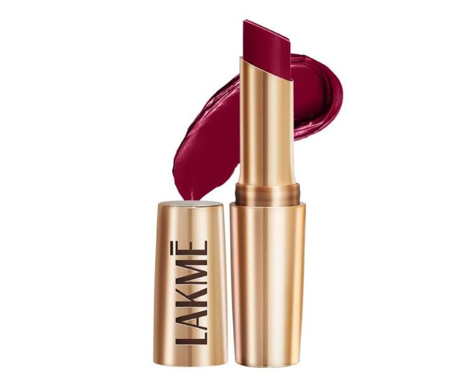 Lakme 9TO5 Primer + Matte Lip Color MP6 Deep Wine