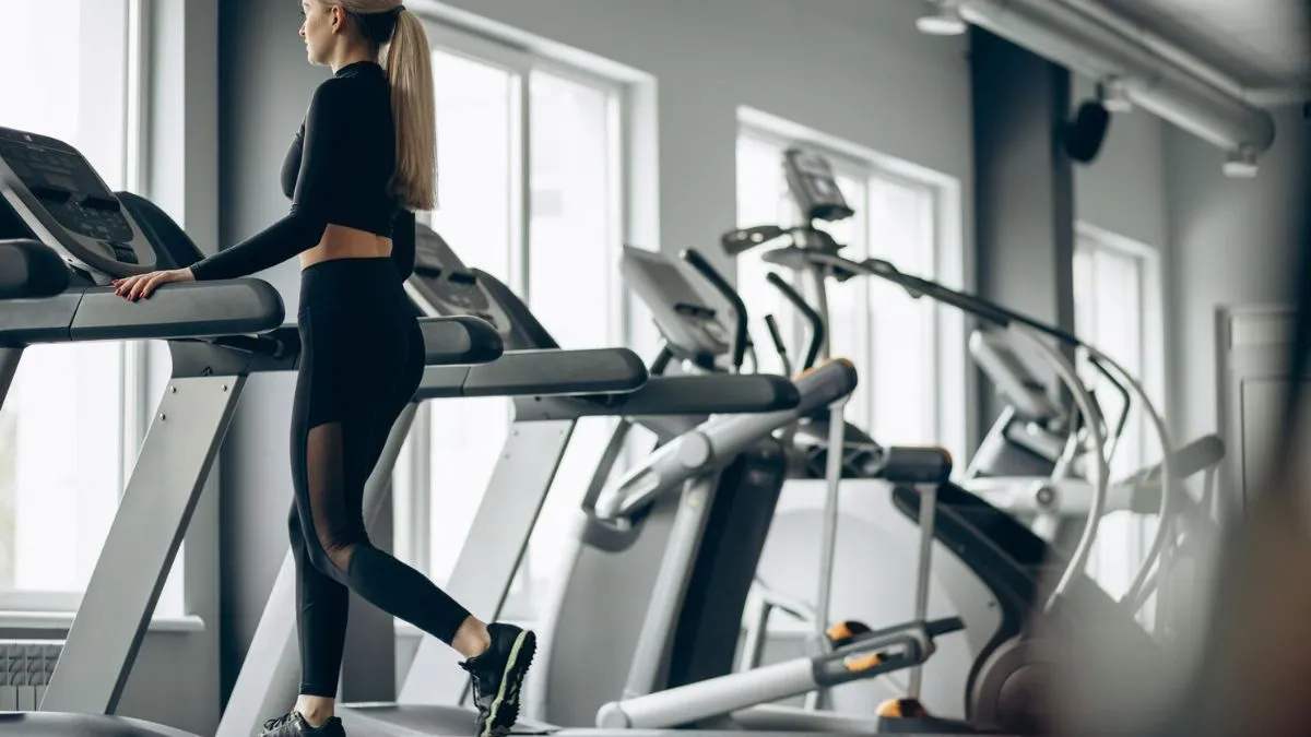 Cockatoo SmartRun 4.0 Vs Sparnod Fitness STH-1200