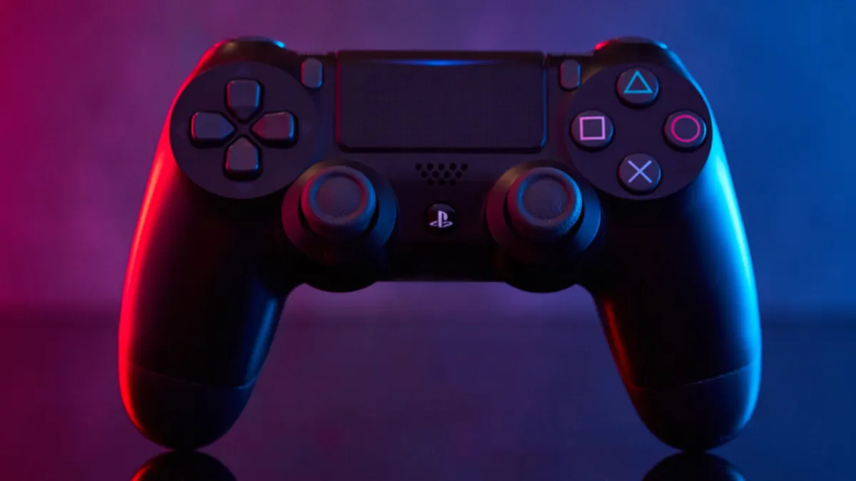 Ideal PS4 Controllers For Gamers