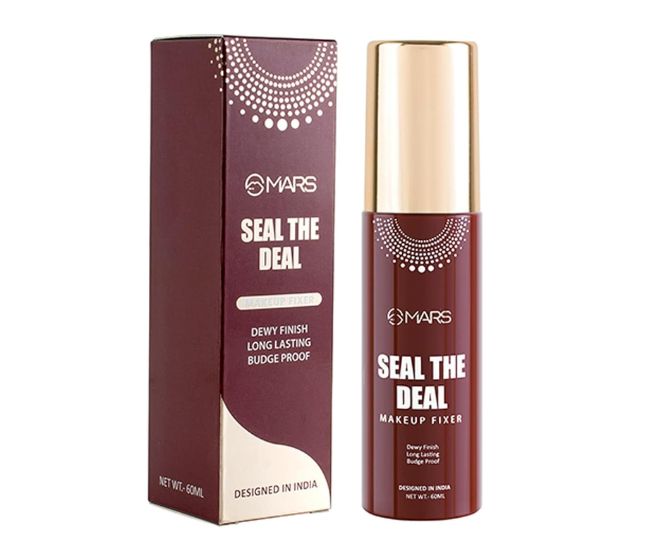MARS Long Lasting Makeup Fixer spray with Hyaluronic acid