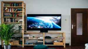 Best_Voice_Control_Smart_TV_Under_45k