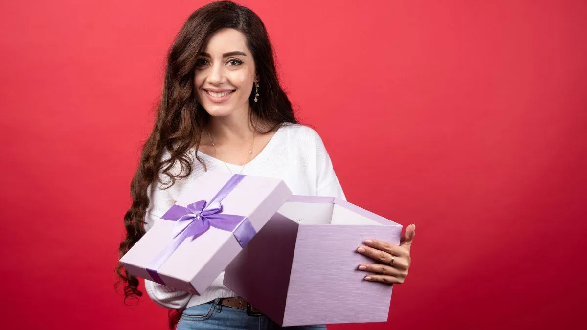 Capricorn Chic: 10 Thoughtful Birthday Gifts for Late December Born Girls