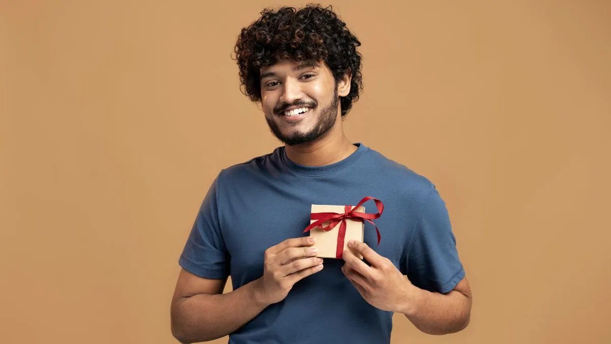 10 Best Gifts for Husband Inspired by His Sagittarius Sign