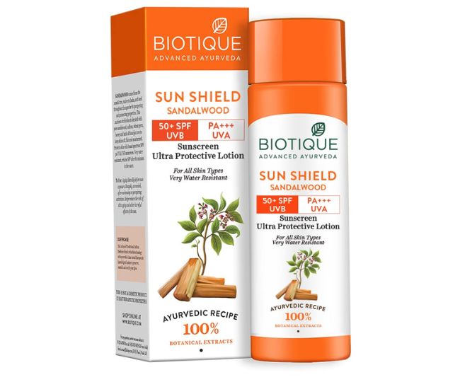Biotique Bio Sandalwood Sunscreen